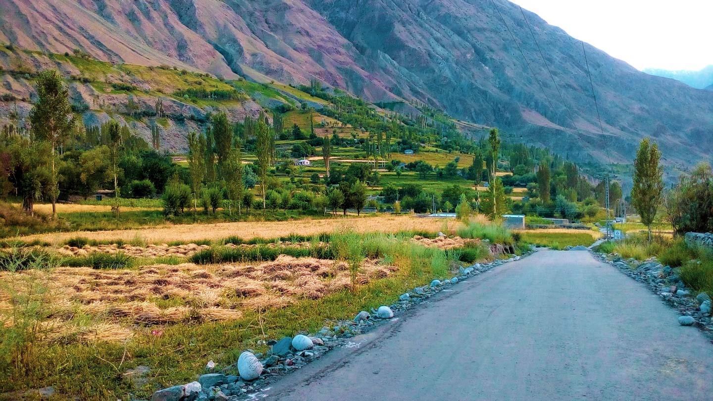 The peaceful Ishkomen Valley