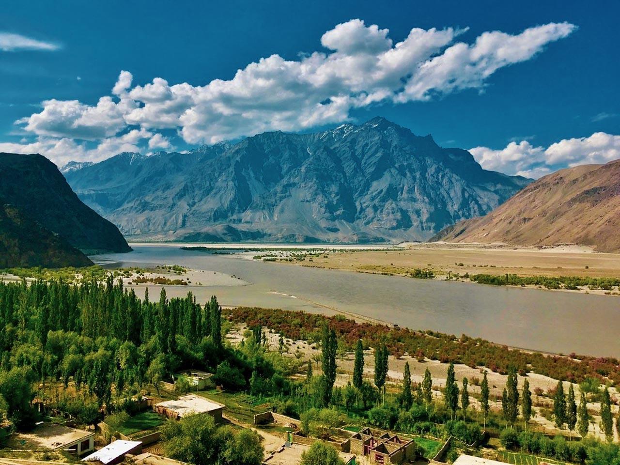 The breathtaking Skardu Valley