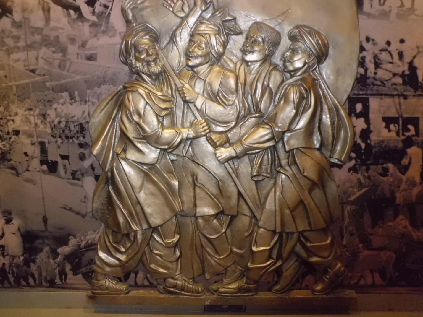  Historical images in Pakistan Heritage Museum