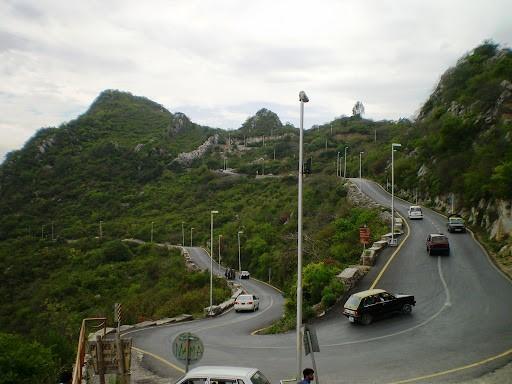The Beautiful scenery of Pir Sohawa road