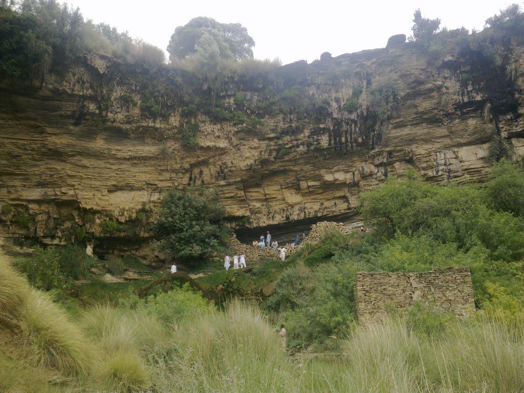 Waterfall Fort Munro