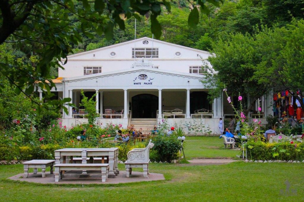 White_palace_marghazar_Swat_valley